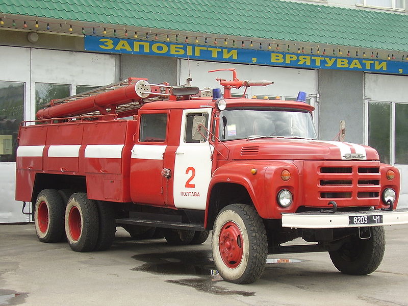 Ził-130 6x6 z osprzętem strażackim