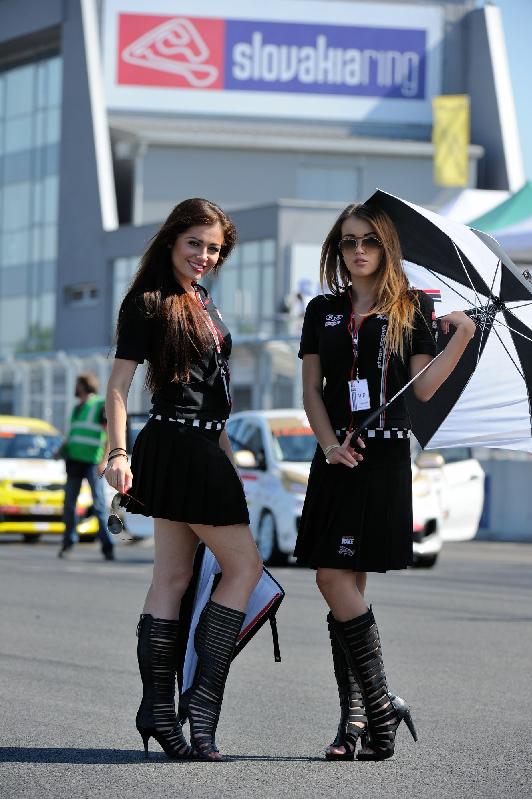 Kia Lotos Race