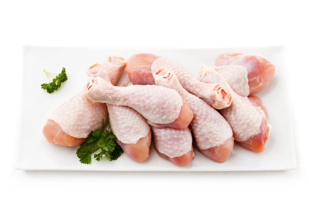 Producenci drobiu stracą przez koronawirusa 1,5 mld zł
