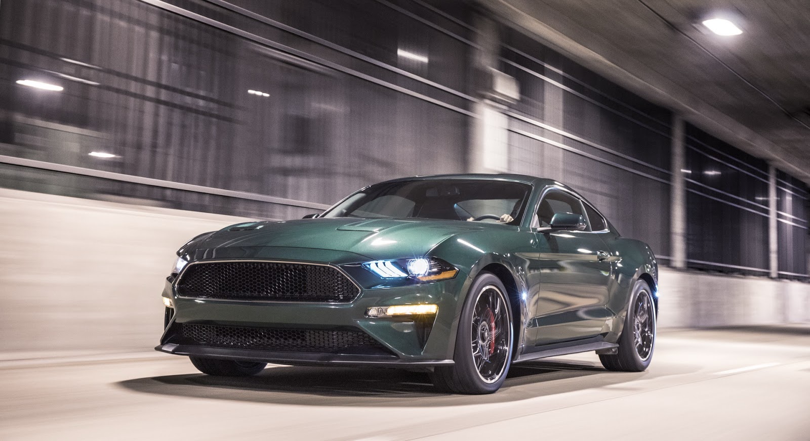 Ford Mustang Bullitt – wskrzeszenie legendy na 50-lecie filmu „Bullitt” / fot. Ford