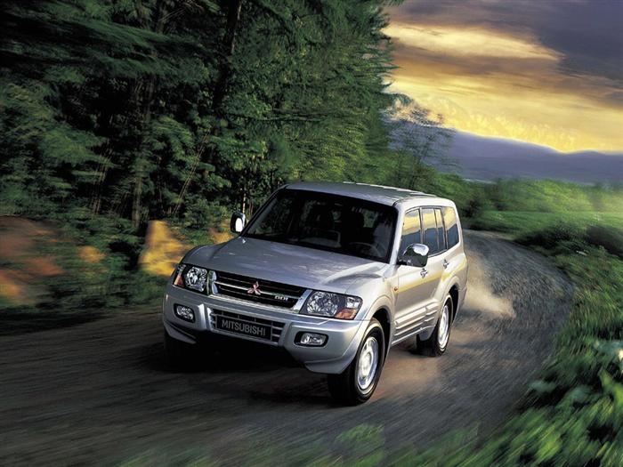 Używane Mitsubishi Pajero III (19992006) legenda Dakaru